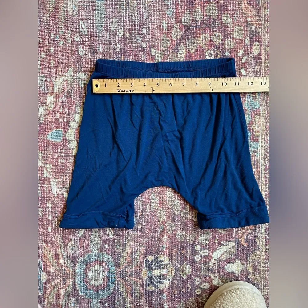 Kyte Baby 6T two pairs of Blue and Black Harem Shorts